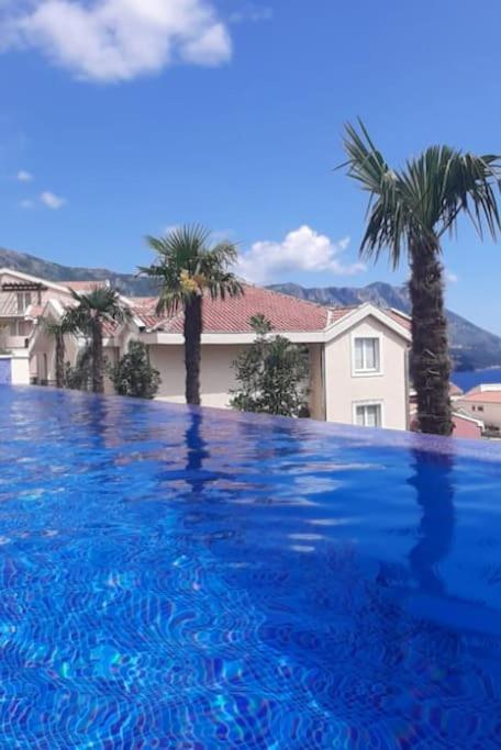 Modern Top Floor Sea View 3Br With Pools, Spa & Fitness Bečići Екстериор снимка